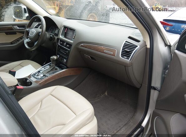 WA1L2AFP3HA010992 2017 AUDI Q5 Silver Vista interior delantera