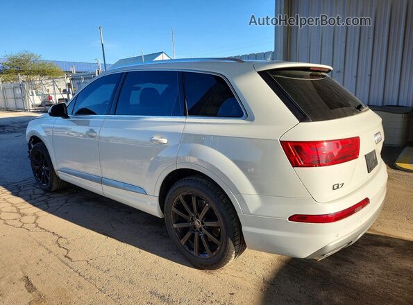 WA1LAAF70HD040680 2017 AUDI Q7 White 