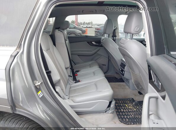 WA1LAAF70JD002906 2018 AUDI Q7 Gray VIN sticker view