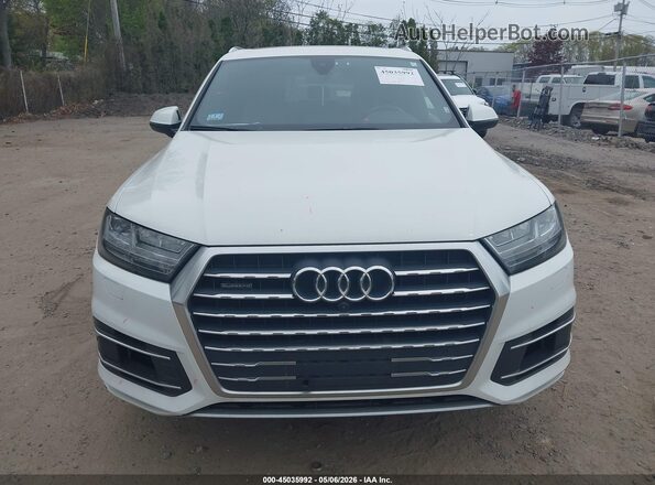WA1LAAF71JD029063 2018 AUDI Q7 White Вид щитка приладів