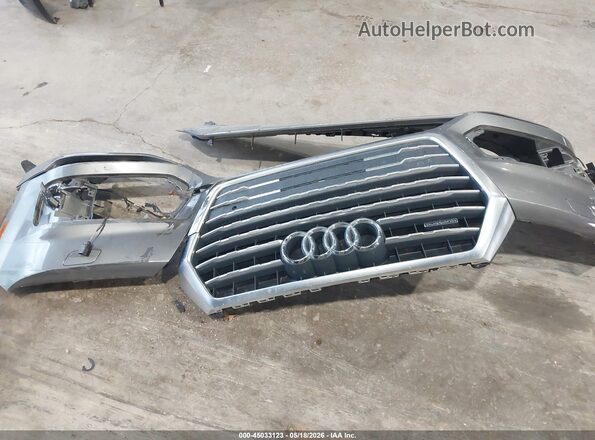 WA1LAAF72JD025720 2018 AUDI Q7 Gray Instrument cluster view