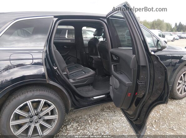 WA1LAAF73JD009333 2018 AUDI Q7 Black VIN sticker view