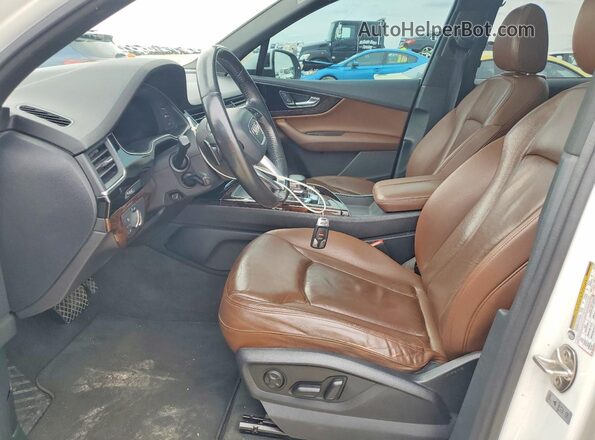 WA1LAAF75HD031621 2017 AUDI Q7 White 