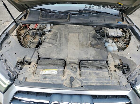 WA1LAAF75HD050833 2017 AUDI Q7 Gold Вид підкапотного простору