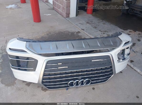 WA1LAAF77JD016110 2018 AUDI Q7 White Вид щитка приладів