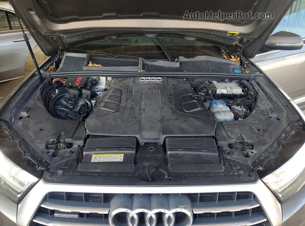 WA1LAAF7XHD005306 2017 AUDI Q7 Gray Շարժիչի բաժամունքի տեսք