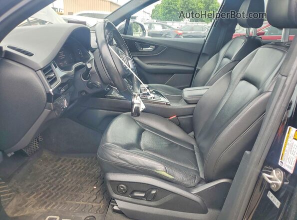 WA1LAAF7XHD046731 2017 AUDI Q7 Black Вид салону спереду