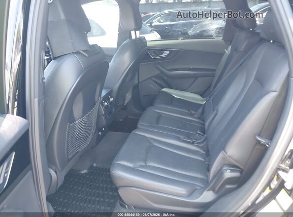 WA1LAAF7XJD000385 2018 AUDI Q7 Black 
