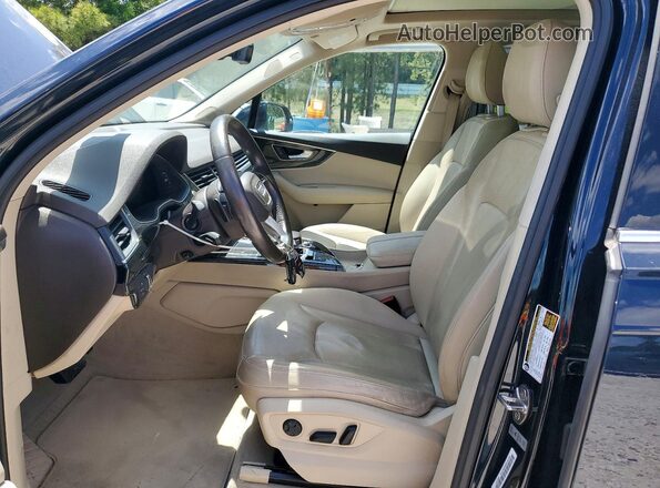 WA1LAAF7XJD004386 2018 AUDI Q7 Black Widok wnętrza z przodu
