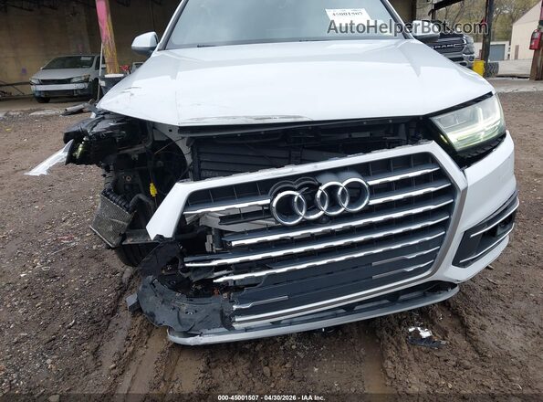 WA1LAAF7XKD010254 2019 AUDI Q7 White 