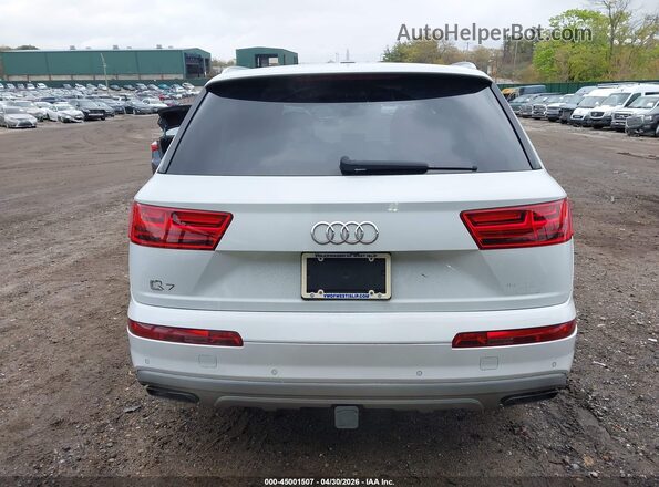 WA1LAAF7XKD010254 2019 AUDI Q7 White 