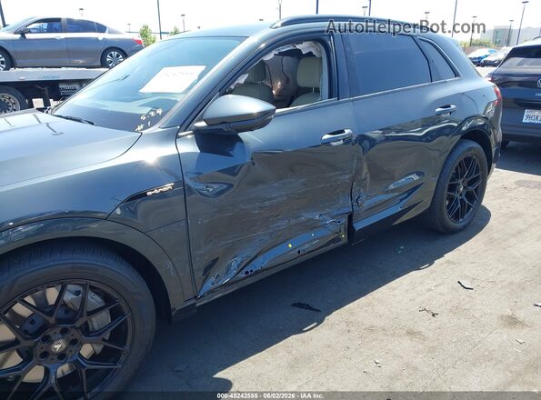 WA1LAAGE1KB015688 2019 AUDI E-TRON Gray 