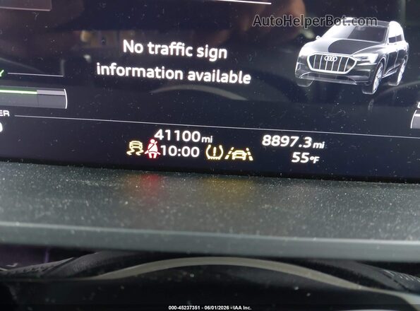 WA1LAAGE3MB015856 2021 AUDI E-TRON Silver 