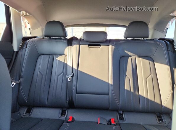 WA1LAAGEXMB010704 2021 AUDI E-TRON Серый Вид задних сидений