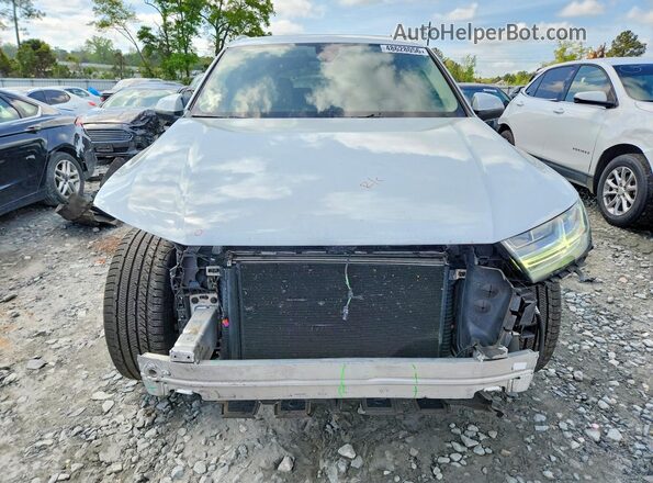 WA1LHAF70KD028371 2019 AUDI Q7 White Դիմացի տեսք