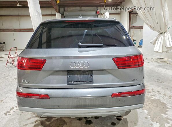 WA1LHAF71JD023890 2018 AUDI Q7 Silver Rear view