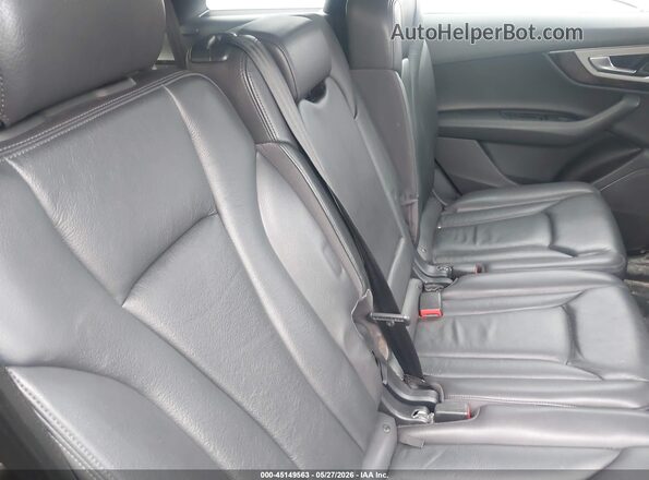 WA1LHAF74HD050463 2017 AUDI Q7 Black VIN კოდის სტიკერის ხედი