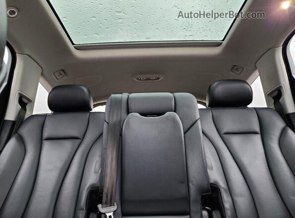 WA1LHAF74KD020421 2019 AUDI Q7 Silver Հետևի նստատեղերի տեսք