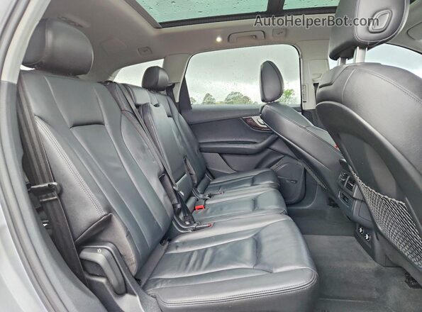 WA1LHAF74KD020421 2019 AUDI Q7 Silver Սալոնի հետևի տեսք