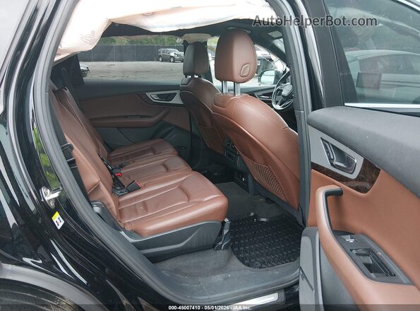 WA1LHAF78JD046342 2018 AUDI Q7 Black Вид наклейки з VIN-кодом