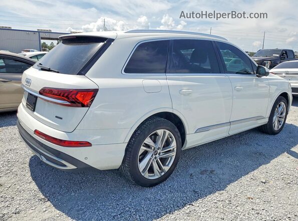 WA1LJAF77MD023708 2021 AUDI Q7 White 