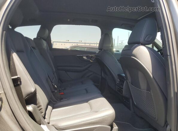 WA1LVBF78SD005015 2025 AUDI Q7 Gray Rear interior view