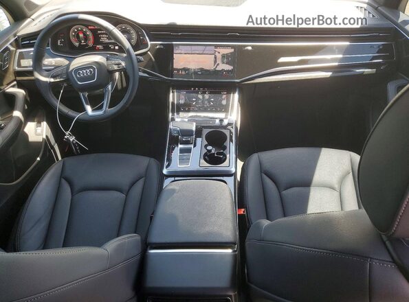 WA1LVBF78SD005015 2025 AUDI Q7 Gray Dashboard view