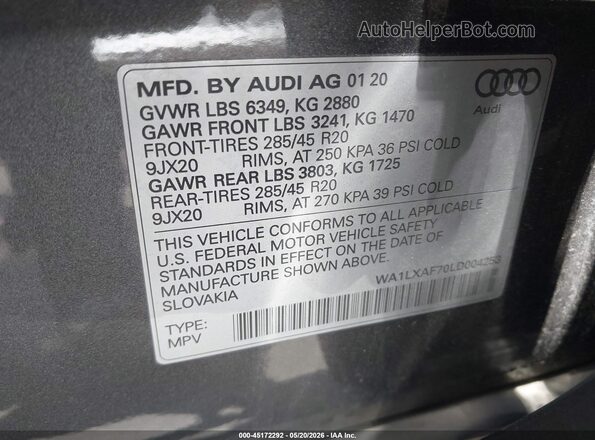 WA1LXAF70LD004253 2020 AUDI Q7 Gray Engine compartment view