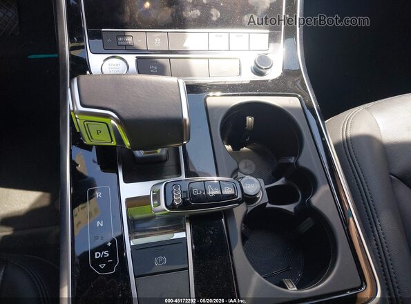 WA1LXAF70LD004253 2020 AUDI Q7 Gray Dashboard view