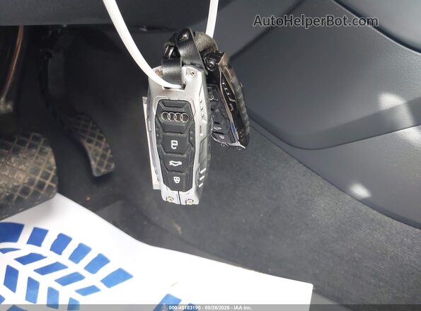 WA1LXAF72MD011884 2021 AUDI Q7 White Вид панелі приладів