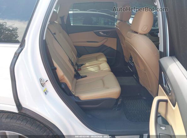 WA1LXAF72MD011884 2021 AUDI Q7 White Вид наклейки з VIN-кодом