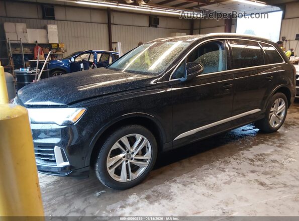 WA1LXAF73MD010534 2021 AUDI Q7 Black Передня ліва чверть