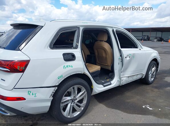 WA1LXAF74LD002635 2020 AUDI Q7 White Դիմացի տեսք