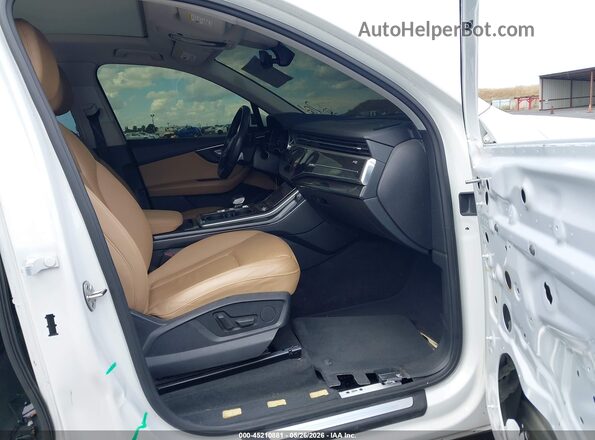 WA1LXAF74LD002635 2020 AUDI Q7 White Սալոնի դիմացի տեսք