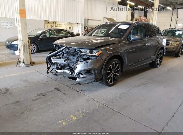 WA1LXAF79MD019724 2021 AUDI Q7 Gray Передня ліва чверть