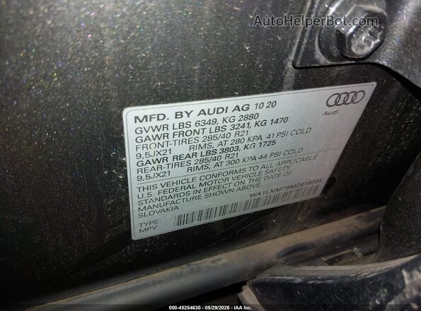 WA1LXAF79MD019724 2021 AUDI Q7 Gray Вид підкапотного простору