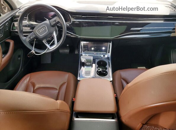 WA1LXAF7XMD013981 2021 AUDI Q7 White Dashboard view