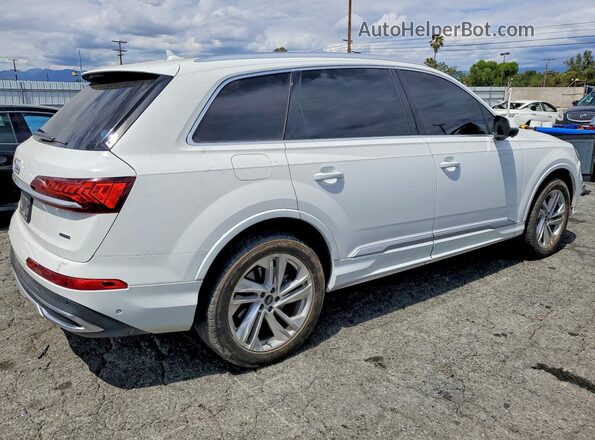 WA1LXAF7XMD013981 2021 AUDI Q7 White Rear right
