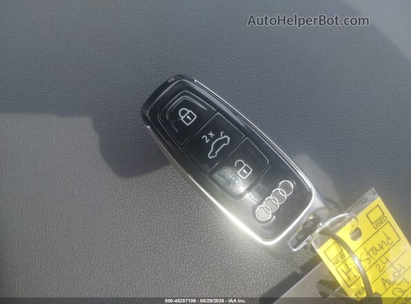 WA1LXBF72RD007055 2024 AUDI Q7 White Dashboard view