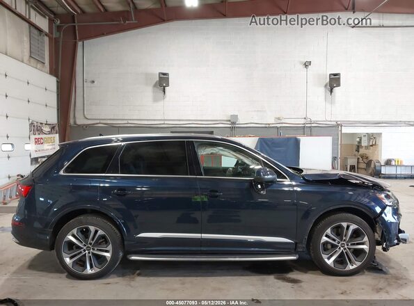 WA1LXBF75PD015308 2023 AUDI Q7 Navy Vista interior de 360 grados