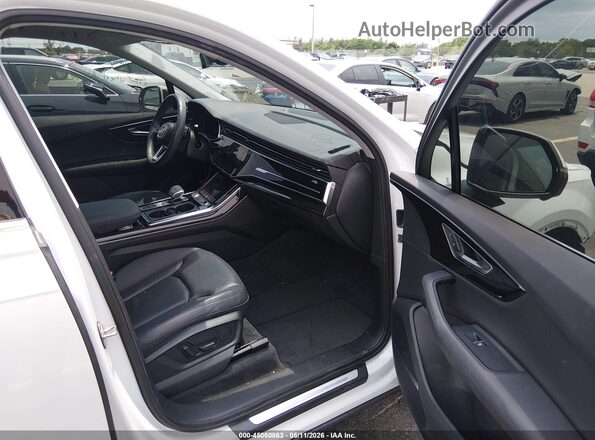 WA1LXBF7XPD012985 2023 AUDI Q7 White წინა სალონის ხედი