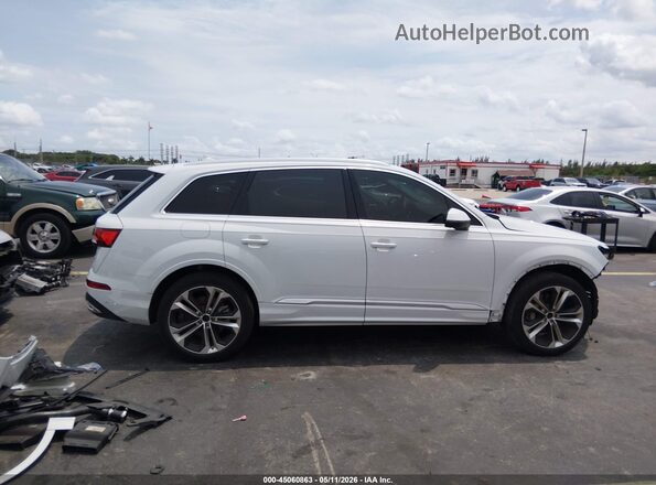 WA1LXBF7XPD012985 2023 AUDI Q7 White სალონის 360-გრადუსიანი ხედი