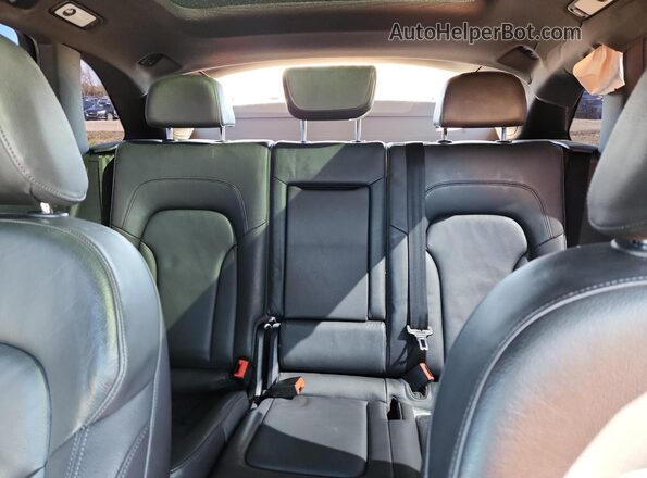 WA1M2AFP2HA058794 2017 AUDI Q5 Black Rear seats view