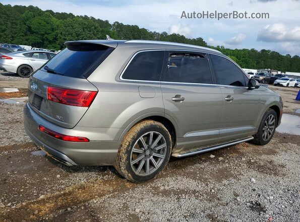 WA1VAAF70HD019059 2017 AUDI Q7 Желто-коричневый Задняя правая четверть
