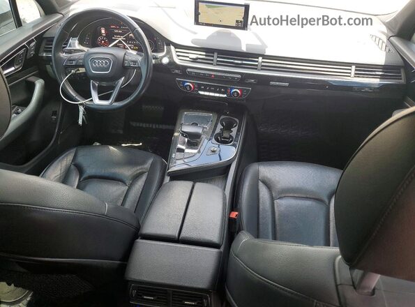WA1VAAF70JD019343 2018 AUDI Q7 White Առջևի վահանակի տեսք
