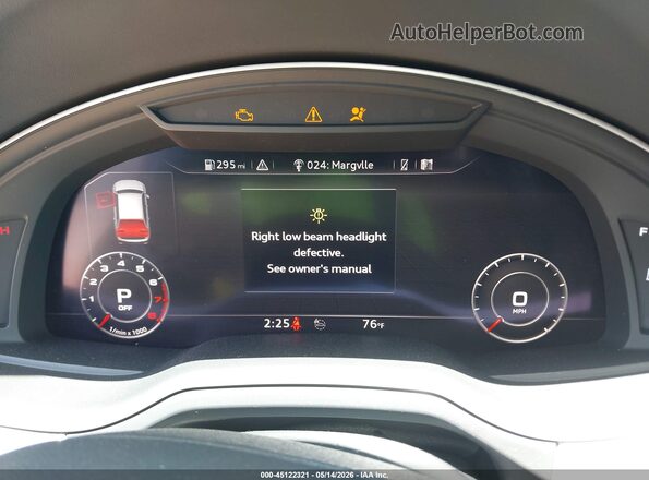 WA1VAAF72KD007969 2019 AUDI Q7 White Vista de los asientos traseros