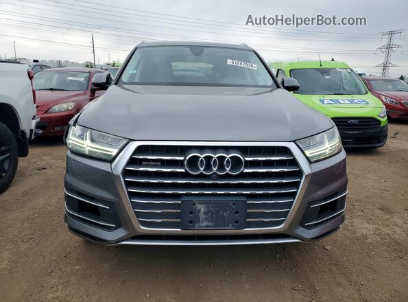 WA1VAAF76HD046945 2017 AUDI Q7 Серый Вид спереди