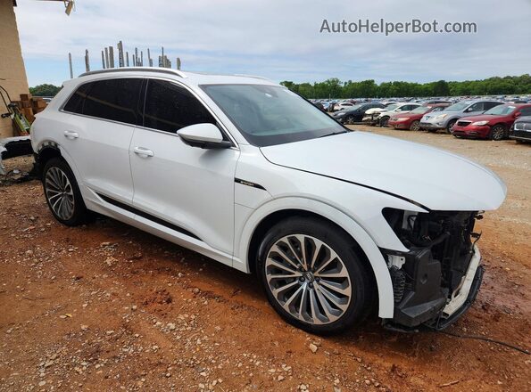 WA1VAAGE7KB022699 2019 AUDI E-TRON White Delantero derecho