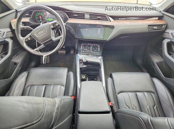 WA1VAAGE7KB022699 2019 AUDI E-TRON White Vista del salpicadero