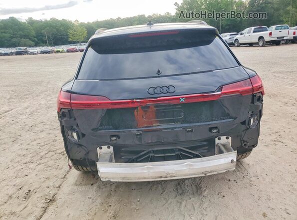 WA1VABGE4NB040748 2022 AUDI E-TRON Black Widok z tyłu